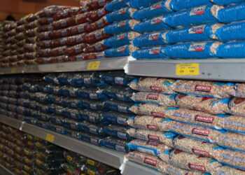 Os 13 itens que compõem a Cesta Básica Nacional