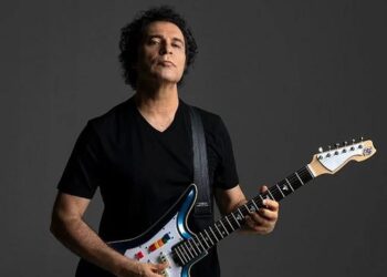 Frejat canta em Lavras Novas, distrito de Ouro Preto, neste fim de semana