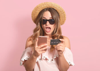 Horóscopo indica perigo ao realizar compras e decisões nesta sexta-feira