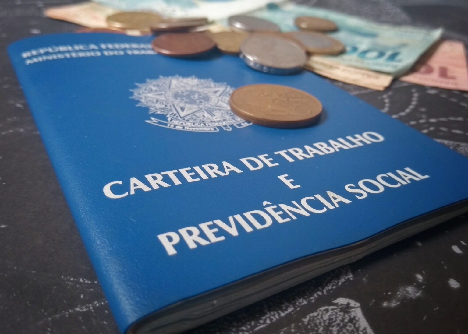 Empresa Portuguesa de Obras Subterrâneas contrata profissionais em MG Empresa Portuguesa de Obras Subterrâneas contrata profissionais em MG