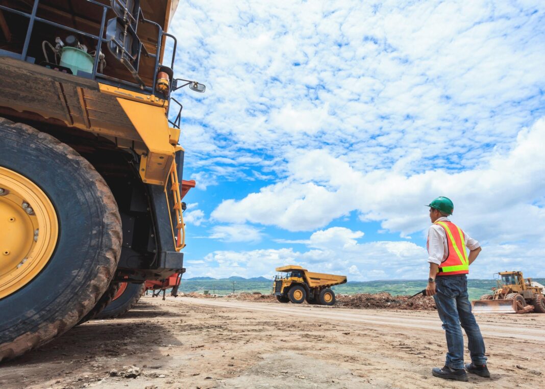 Ferro+ Mineração tem vagas de emprego; mande seu currículo Ferro+ Mineração tem vagas de emprego; mande seu currículo