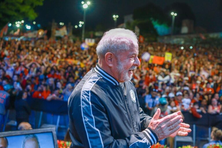 Lula tem votação expressiva em Ouro Preto e ganha de Bolsonaro por 66% a 25%