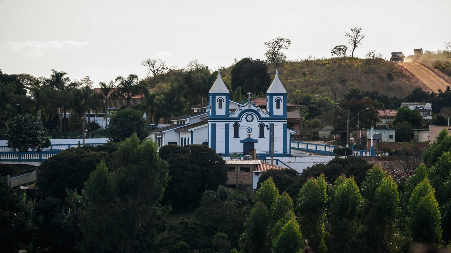 Festa da Primavera, em distrito de Ouro Preto, terá tributos a ‘The Doors’ e ‘Secos e Molhados’ Festa da Primavera, em distrito de Ouro Preto, terá tributos a 'The Doors' e 'Secos e Molhados'