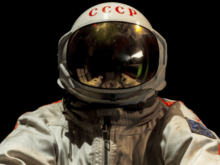 Mulher transfere R$ 160 mil por “Taxa de Pouso” para golpista descer á Terra