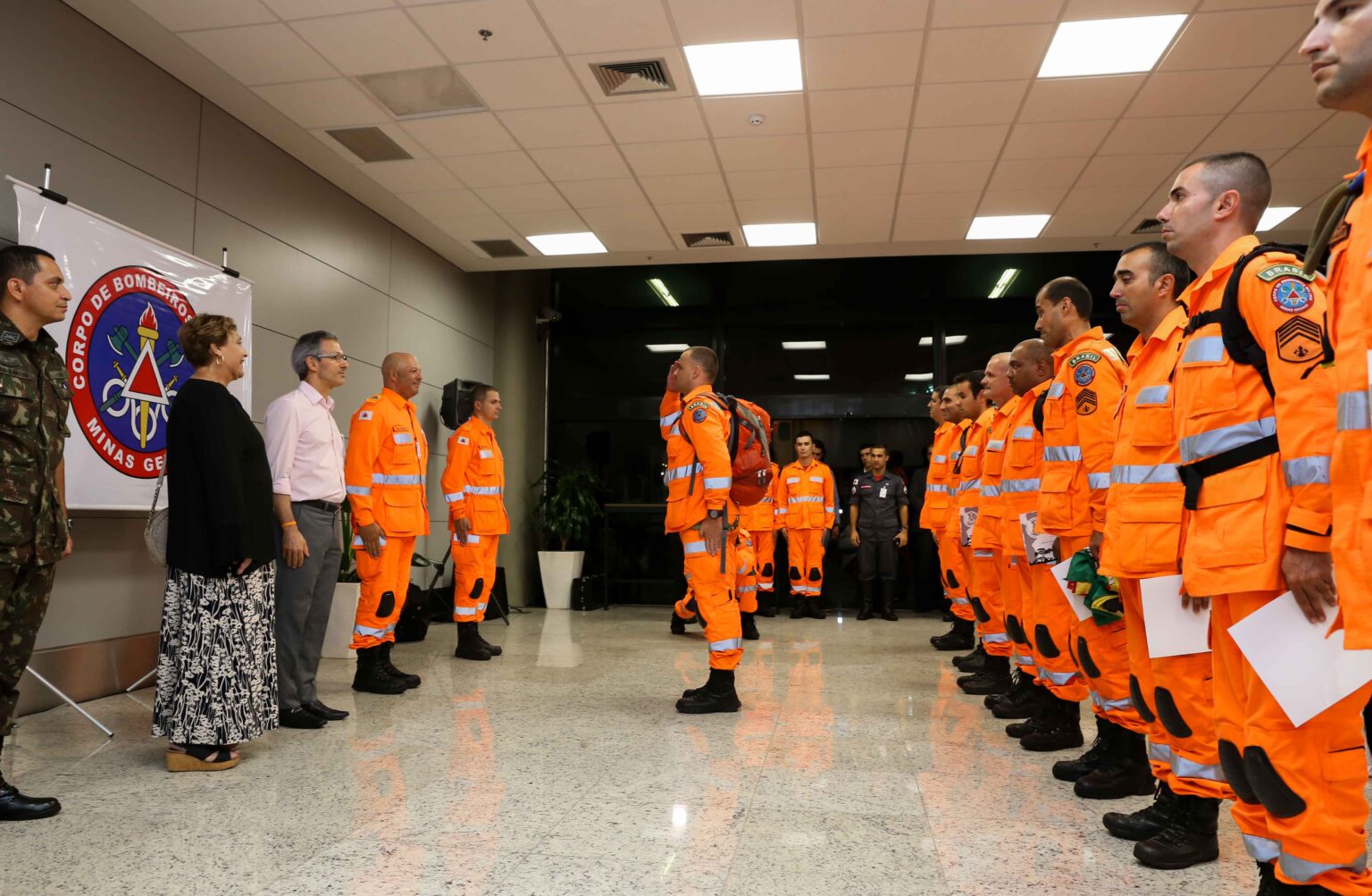Em MG, Corpo de Bombeiros promove concurso público para a entrada de 345 novos militares Corpo de Bombeiros promove concurso público para a entrada de 345 novos militares
