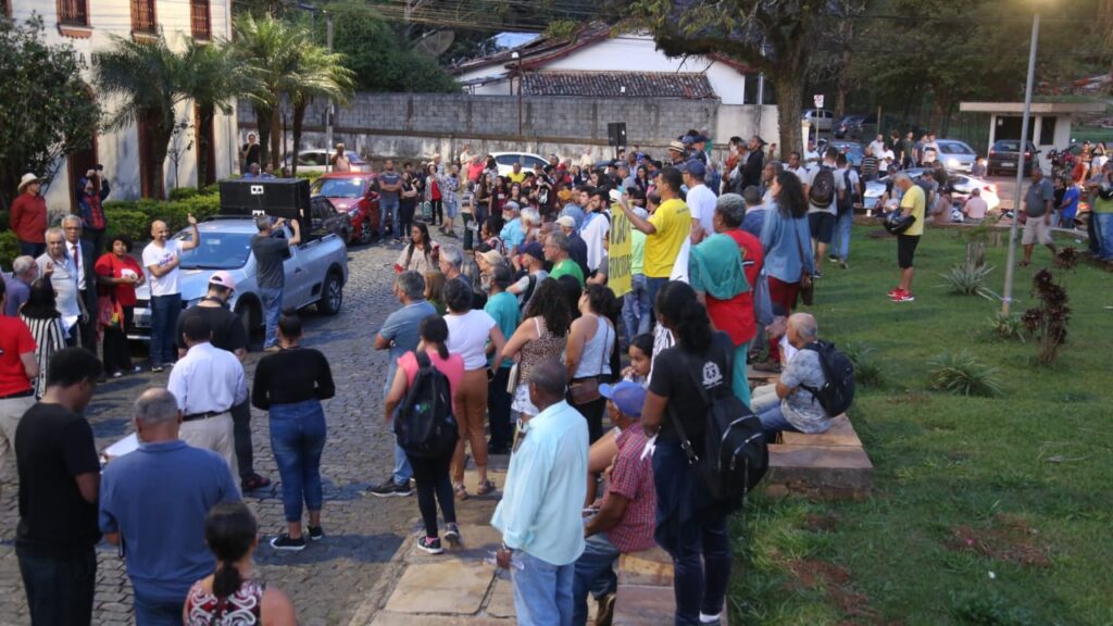 Câmara de Ouro Preto deveria ter vergonha de destrancar pauta após discurso "meia-boca" da prefeitura sobre Saneouro
