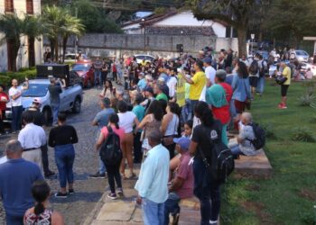 Câmara de Ouro Preto deveria ter vergonha de destrancar pauta após discurso "meia-boca" da prefeitura sobre Saneouro