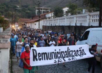 Manifestação contra a Saneouro acontece nesta quarta-feira (26) em Ouro Preto