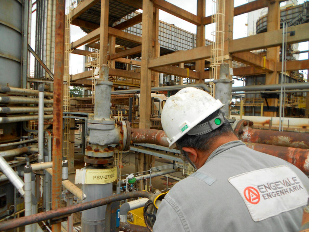 Centenas de vagas de emprego para trabalho na parada de manutenção da Refinaria Alberto Pasqualini Centenas de vagas de emprego para trabalho na parada de manutenção da Refinaria Alberto Pasqualini