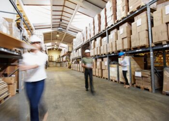 Mercado varejista tem cerca de 10 mil vagas temporárias no Brasil