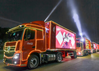 Caravana da Coca-Cola leva a magia do Natal às ruas de Itabirito no dia 1 de dezembro