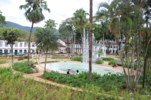 Justiça determina que eventos em praças do centro histórico de Mariana devem ter autorização do Iphan