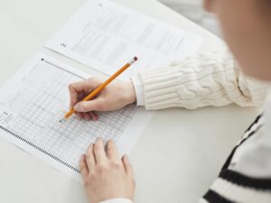Prefeitura em MG realiza concurso público com quase 600 vagas em 28 cargos Prefeitura em MG realiza concurso público com quase 600 vagas em 28 cargos