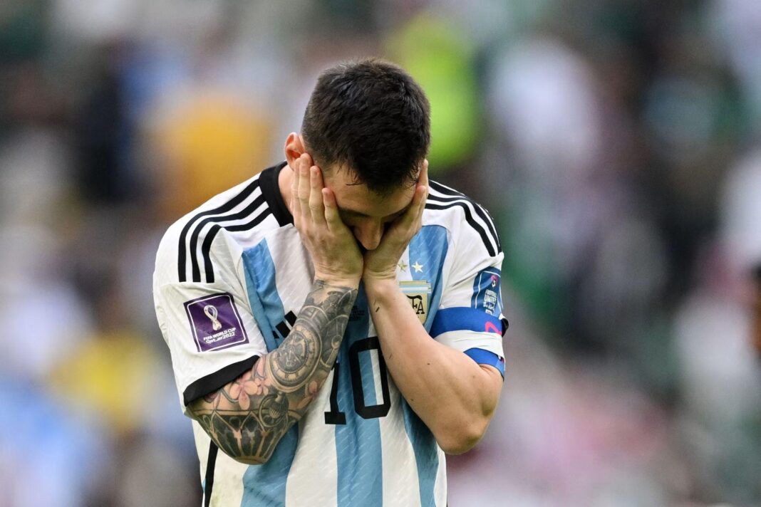 Messi e companhia vivem situação incômoda Messi e companhia vivem situação incômoda