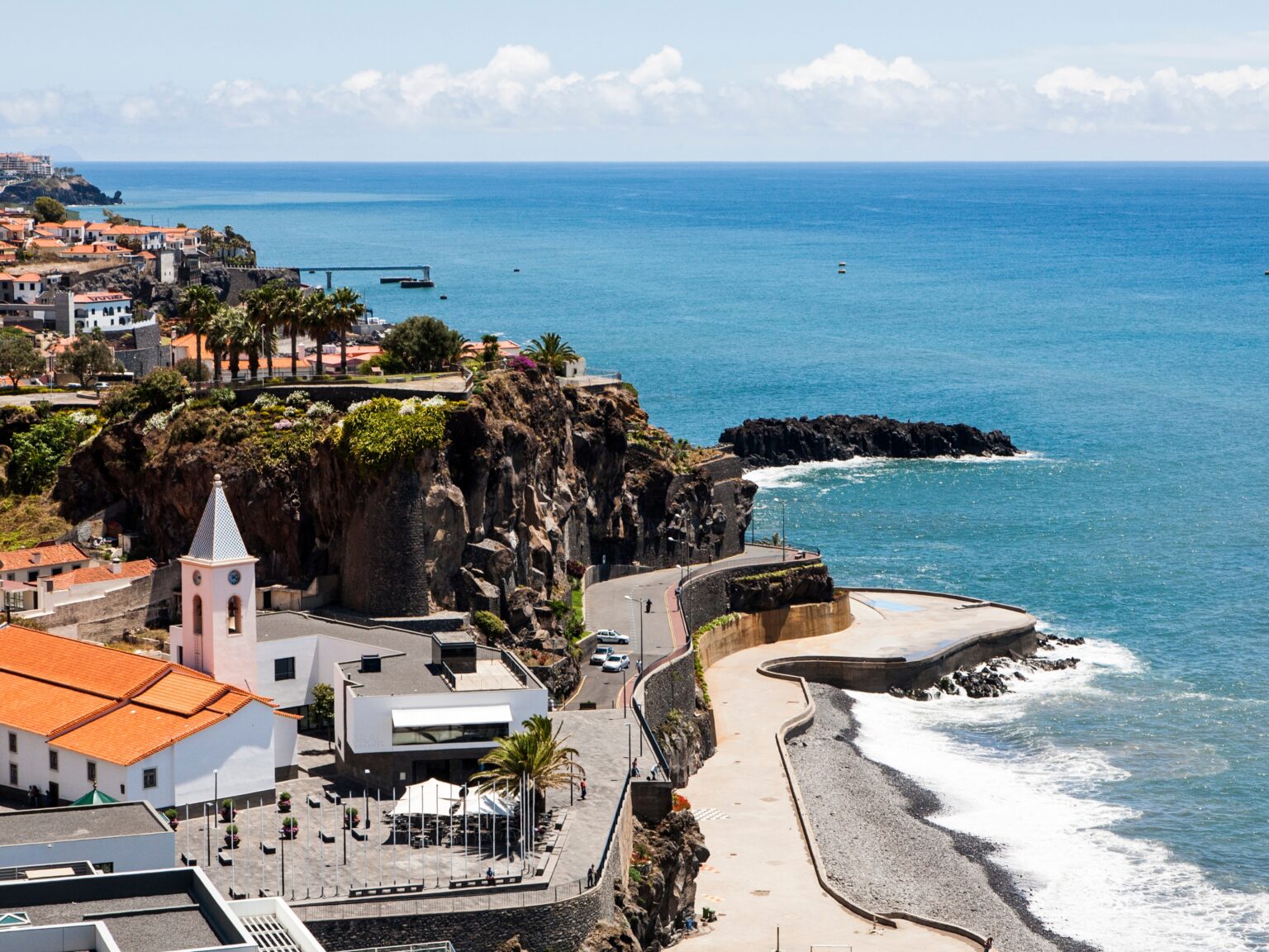 Luis Horta e Costa, naturais de Portugal, dizem que as Ilhas da Madeira e as cidades do interior impressionam os recém-chegados