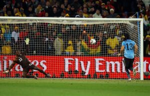 Após 12 anos de eliminação traumática, Gana pode se vingar do Uruguai na Copa do Mundo Após 12 anos de eliminação traumática, Gana pode se vingar do Uruguai na Copa do Mundo