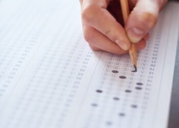 Concurso público com 705 vagas em Minas Gerais é retificado