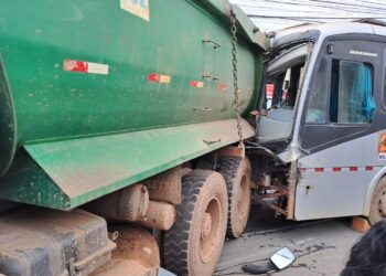Ônibus desgovernado deixa 20 pessoas feridas em Mariana (MG)