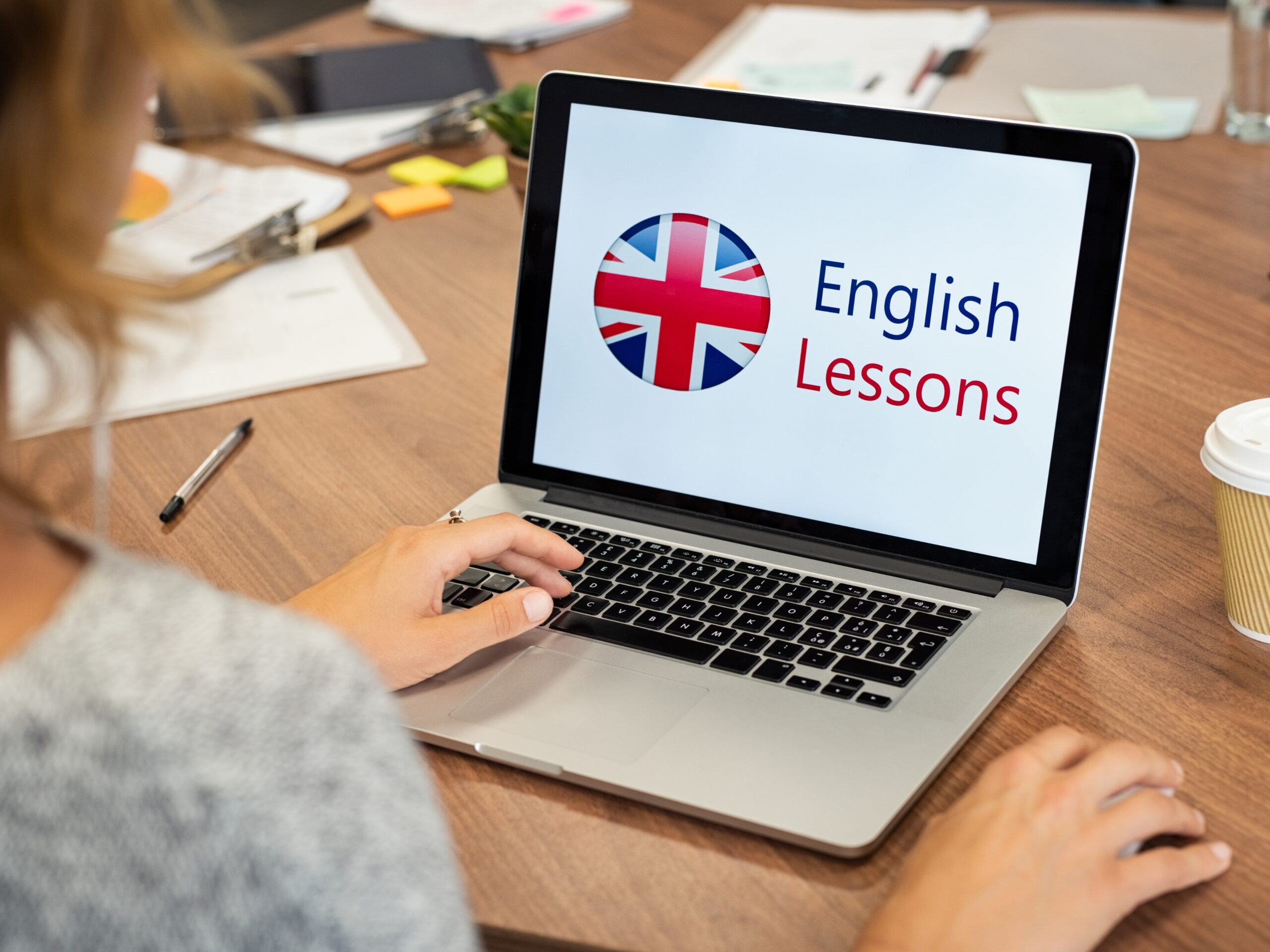 Conheça 3 plataformas para aprender inglês de modo on-line