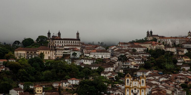 Vai chuva, vem chuva e tudo segue igual em Ouro Preto