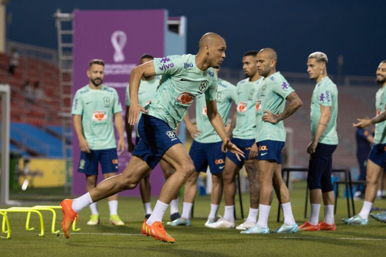 Copa do Mundo: Brasil perde favoritismo contra Camarões por usar time reserva?