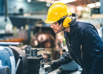 Últimas chances do ano: Gerdau oferta 95 vagas de emprego