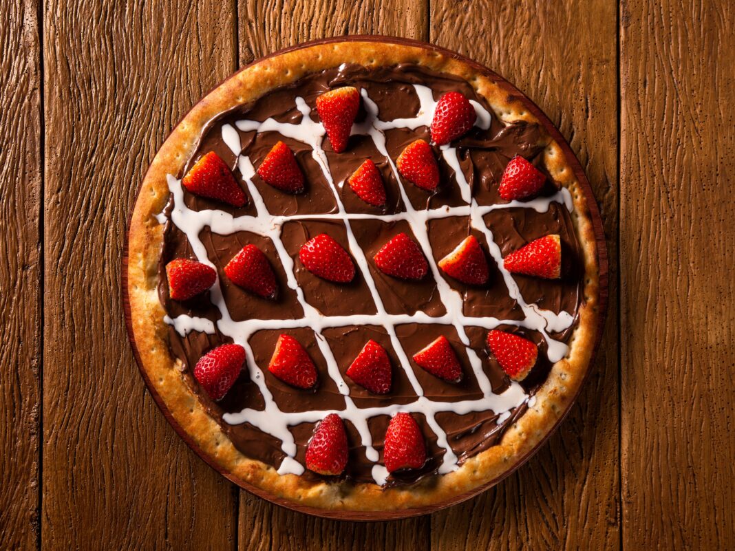 Aprenda a fazer pizza doce e incremente a ceia de Natal com um toque especial Aprenda a fazer pizza doce e incremente a ceia de Natal com um toque especial