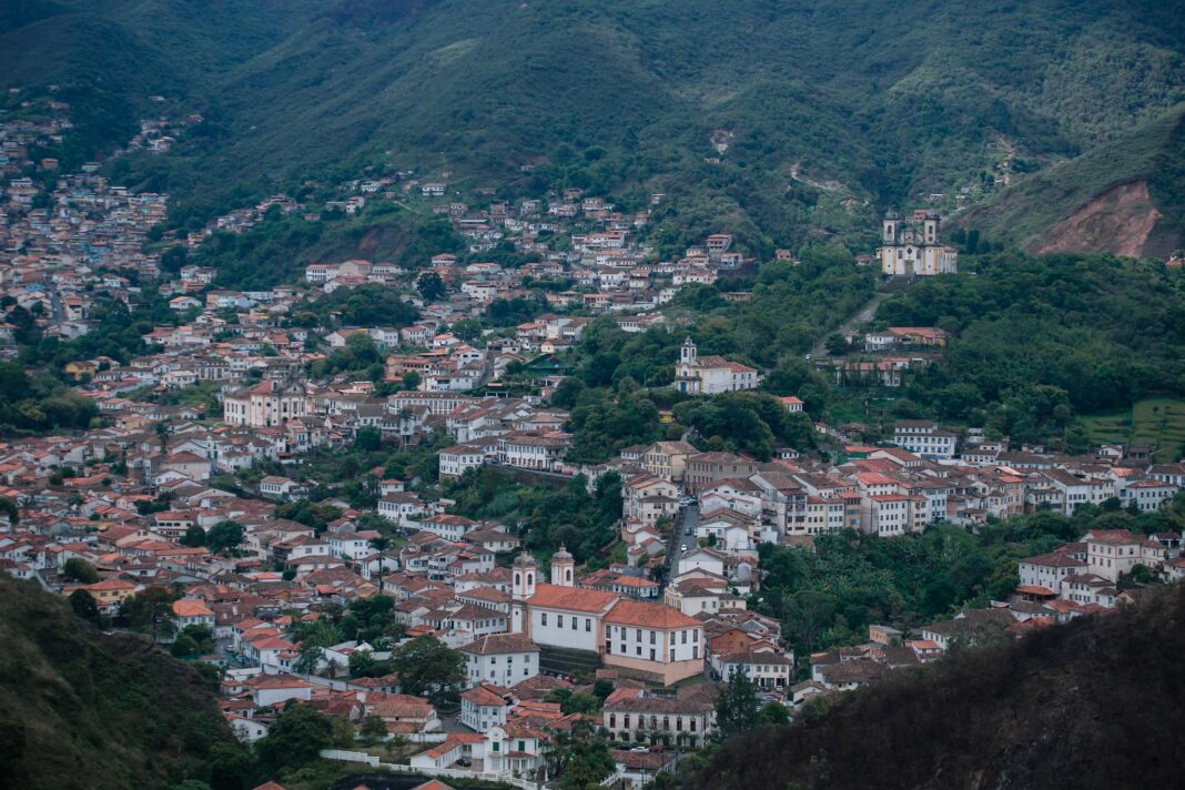 Ouro Preto decreta situação de emergência devido às fortes chuvas Ouro Preto decreta situação de emergência devido às fortes chuvas