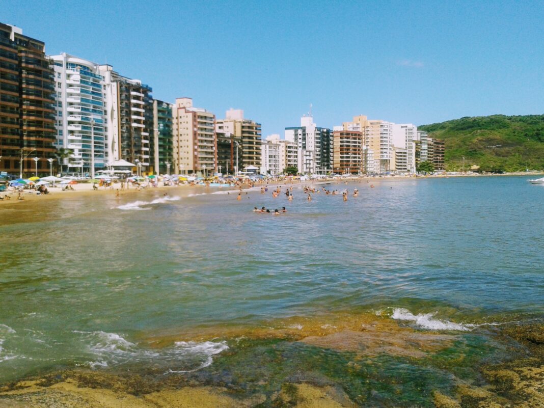 Por que os mineiros gostam tanto de Guarapari? Por que os mineiros gostam tanto de Guarapari?