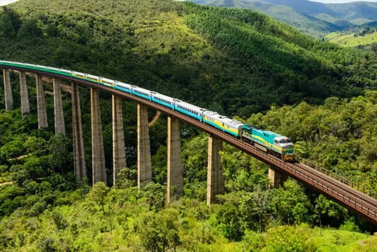 Vale suspende circulação do Trem de Passageiros da Estrada de Ferro Vitória a Minas