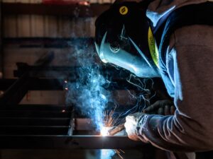 Empresa RIP Serviços Industriais oferta 50 vagas em diversos seguimentos para atuação em Minas Gerais