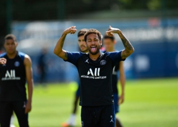 Chelsea, Newcastle ou retorno ao Brasil: qual o destino perfeito para Neymar, em baixa no PSG?