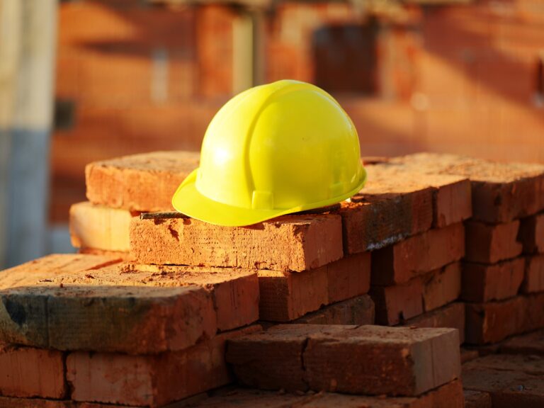 Construtora Vale Verde está contratando em MG para vários cargos