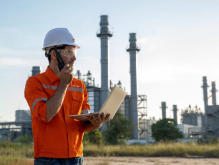 Empresa de manutenção de equipamentos está contratando em Ouro Branco e Barão de Cocais