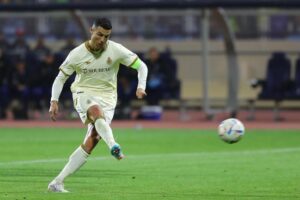 Cristiano Ronaldo se solta e começa a fazer valer o investimento saudita Cristiano Ronaldo se solta e começa a fazer valer o investimento saudita