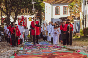 Com forte tradição religiosa, Tiradentes terá agenda cheia para Semana Santa Com forte tradição religiosa, Tiradentes terá agenda cheia para Semana Santa