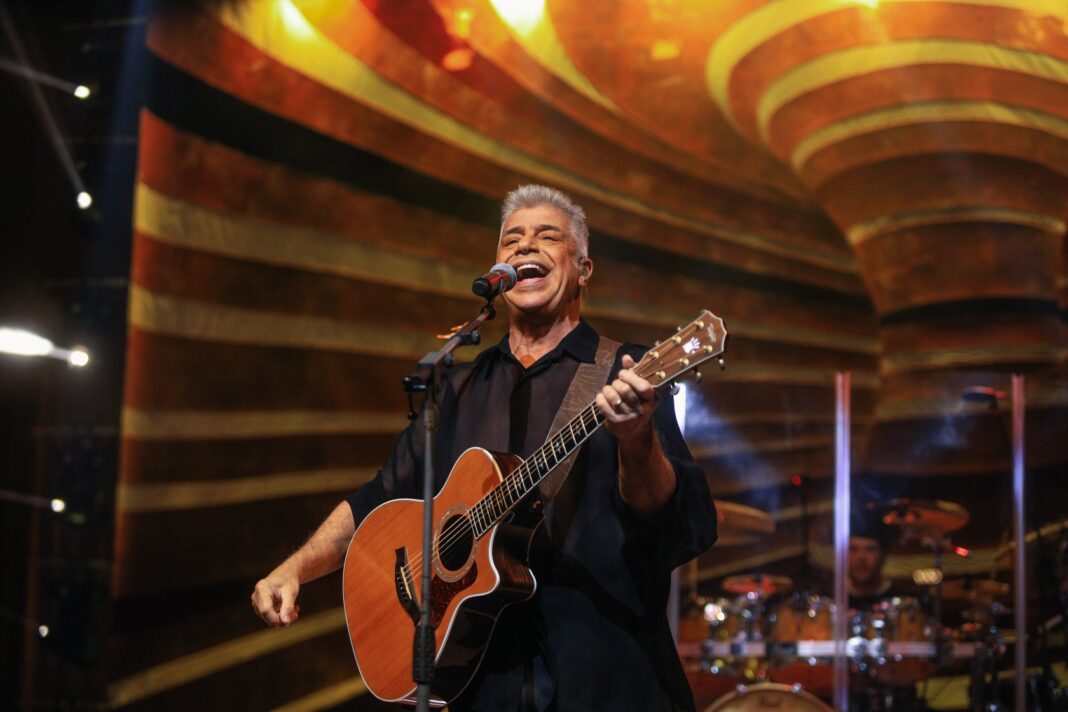 Lulu Santos e Jota Quest se apresentam em Lavras Novas, distrito de Ouro Preto Lulu Santos e Jota Quest se apresentam em Lavras Novas, distrito de Ouro Preto