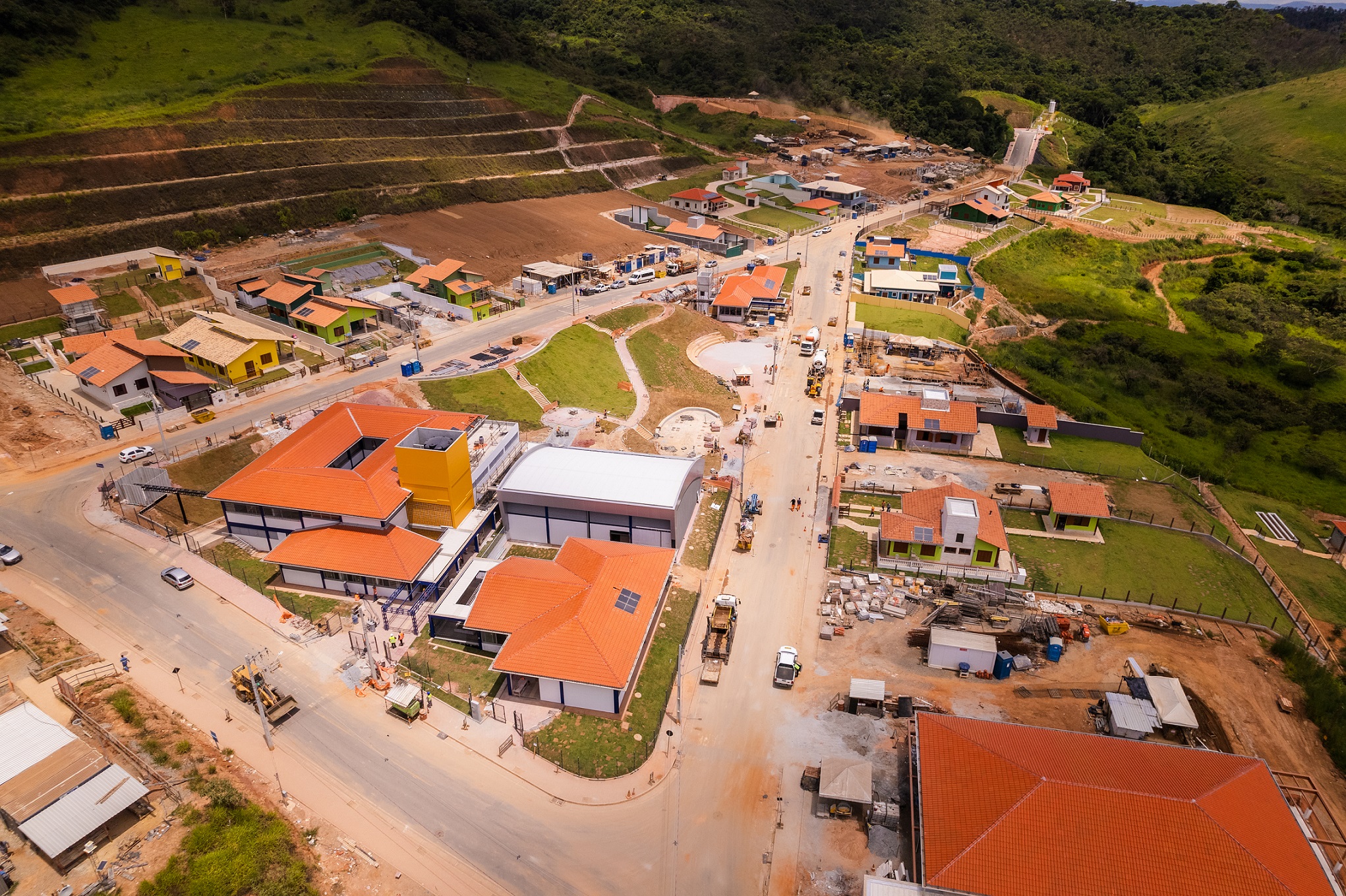 Na imagem aérea de drone, Reassentamento de Paracatu de Baixo em Mariana - 
Imagem: Alysson Bruno / Coletivo E