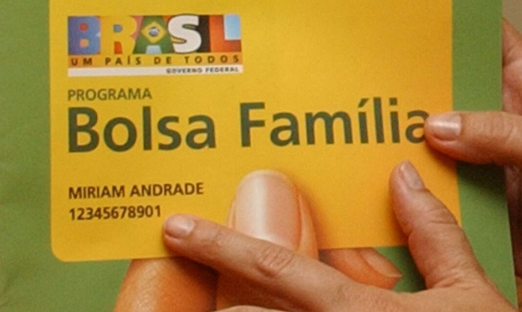 bolsafamilia-rose Bolsa Família CANCELADO