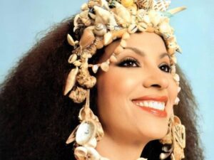 Analisando o “O Canto das Três Raças”, eternizada na voz de Clara Nunes Analisando o “O Canto das Três Raças”, eternizada na voz de Clara Nunes
