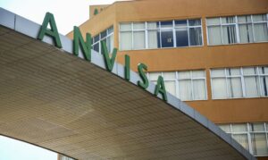 Por quê fiscalizar alimentos? Por quê fiscalizar alimentos?