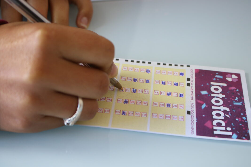 Deu sorte? confira o resultado da Lotofácil 2800 de hoje, sábado (29/04/23) Deu sorte? confira o resultado da Lotofácil 2800 de hoje, sábado (29/04/23)