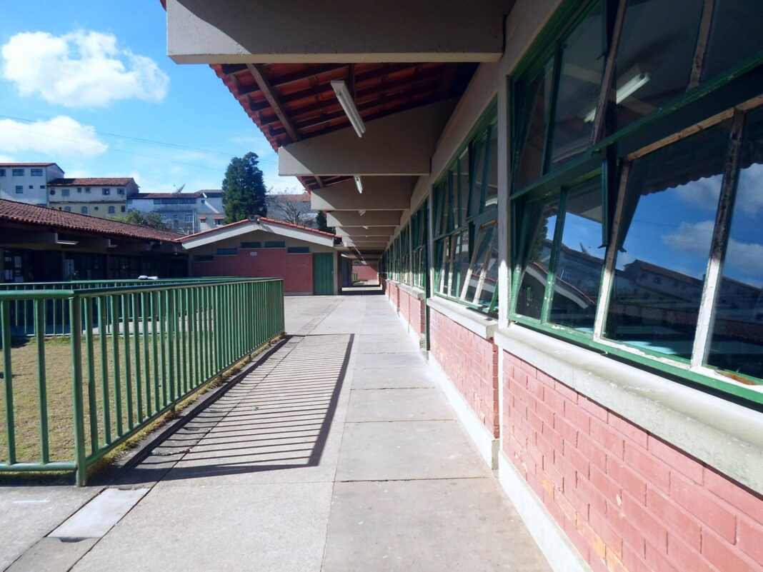 É fake notícia de tentativa de ataque em Escola Estadual de Ouro Preto