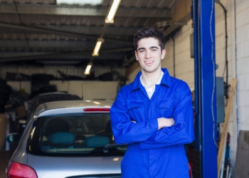 1200 vagas: multinacional italiana e grupo automotivo realizam processo seletivo em MG e PE