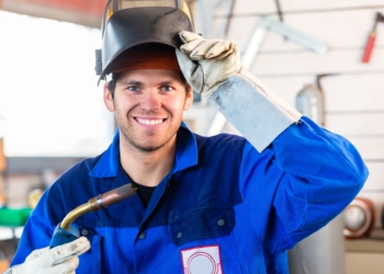 Vordex contrata soldador, caldeireiro, analista, supervisor, operador e eletricista para região de Lafaiete