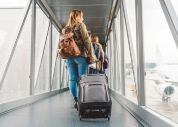 O que pode levar na bagagem de mão e o que despachar?