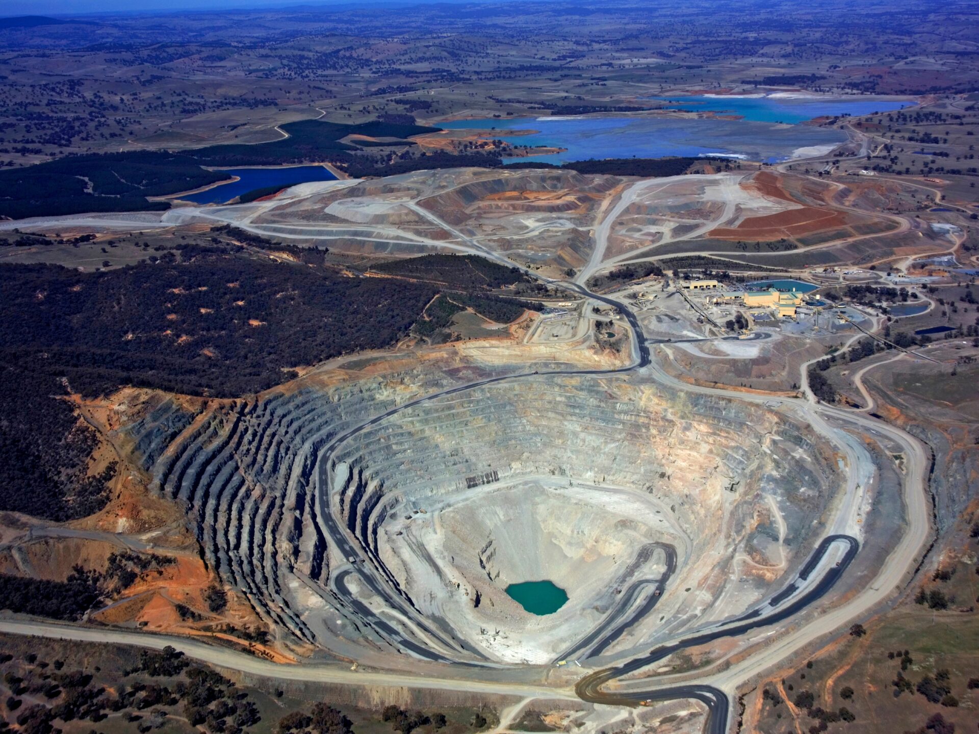 Como conquistar um emprego na mineração? conheça as principais empresas do setor