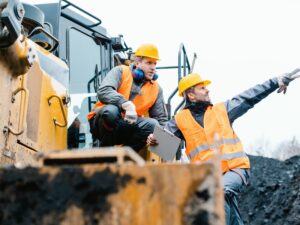 Ferro+ Mineração inicia semana com vagas de emprego