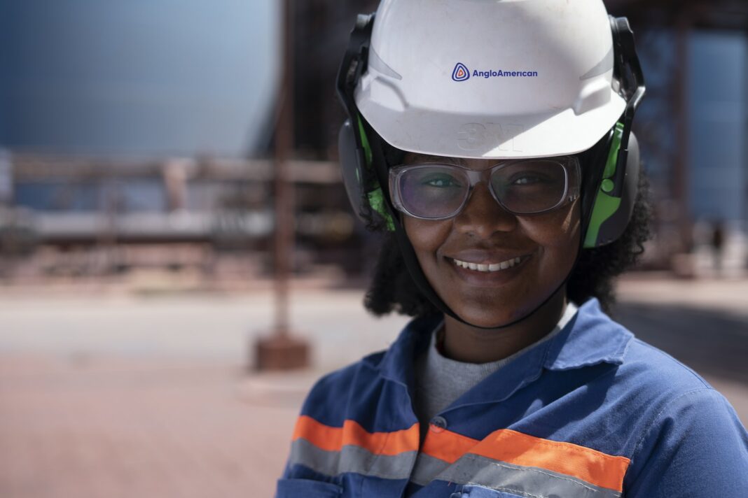 Empregabilidade e oportunidades de trabalho na Anglo American Empregabilidade e oportunidades de trabalho na Anglo American
