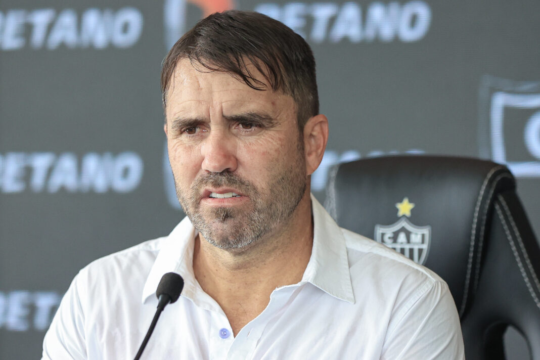 Oito nomes de treinadores que poderiam assumir o Atlético-MG Oito nomes de treinadores que poderiam assumir o Atlético-MG